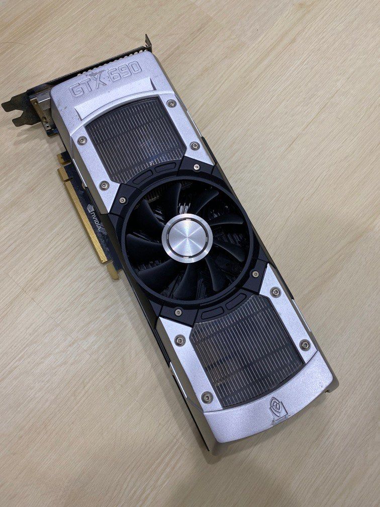Graphic card Nvidia Geforce GTX690 GTX 690 4GB DDR5 SLI READY