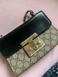 (Category: ) located in . Submitted by farah_____hata (Listing ID 1215045560, Image 1). Description: .