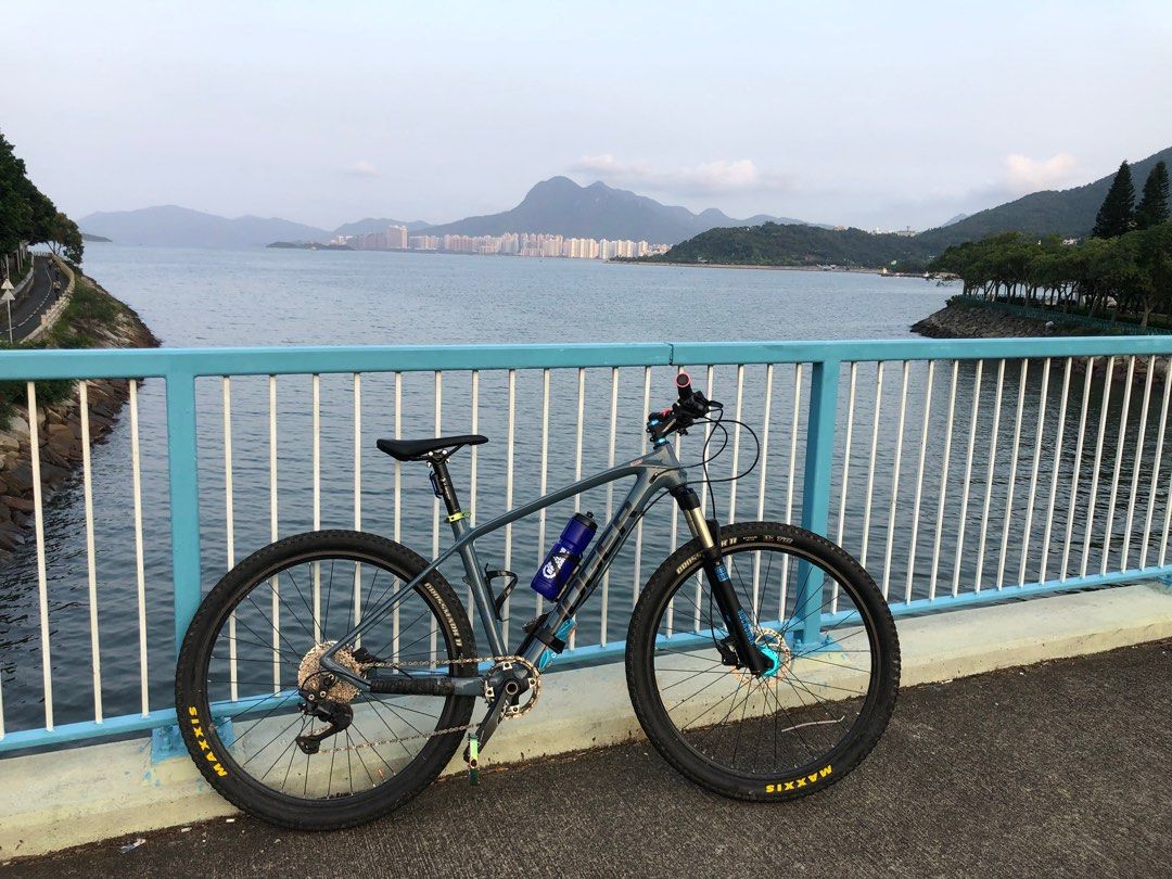 Hoger carbon frame hot sale