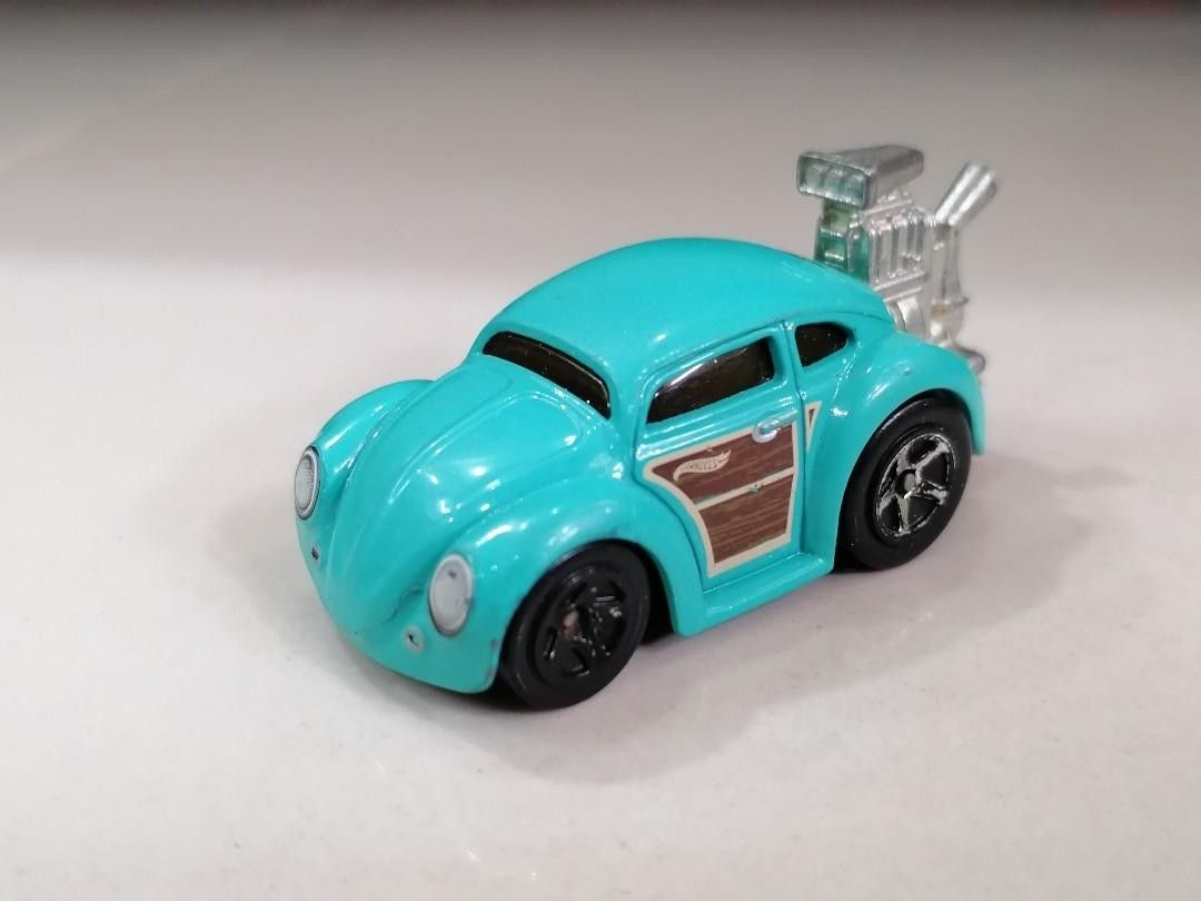 Hot Wheels 2017 Tooned Volkswagen Beetle Tooned Sea Foam Green