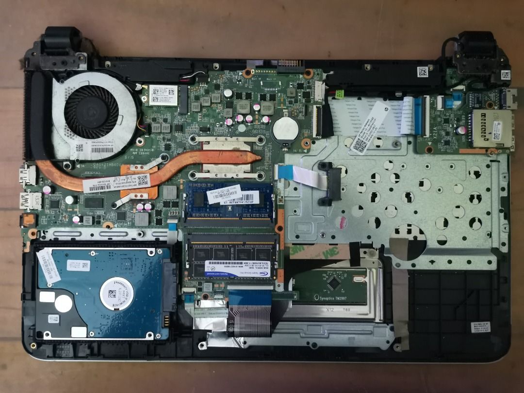Image showcasing HP PAVILION 15 SSD 240GB UPGRADE UEFI WIN 11 | Repair Baiki Upgrade ...