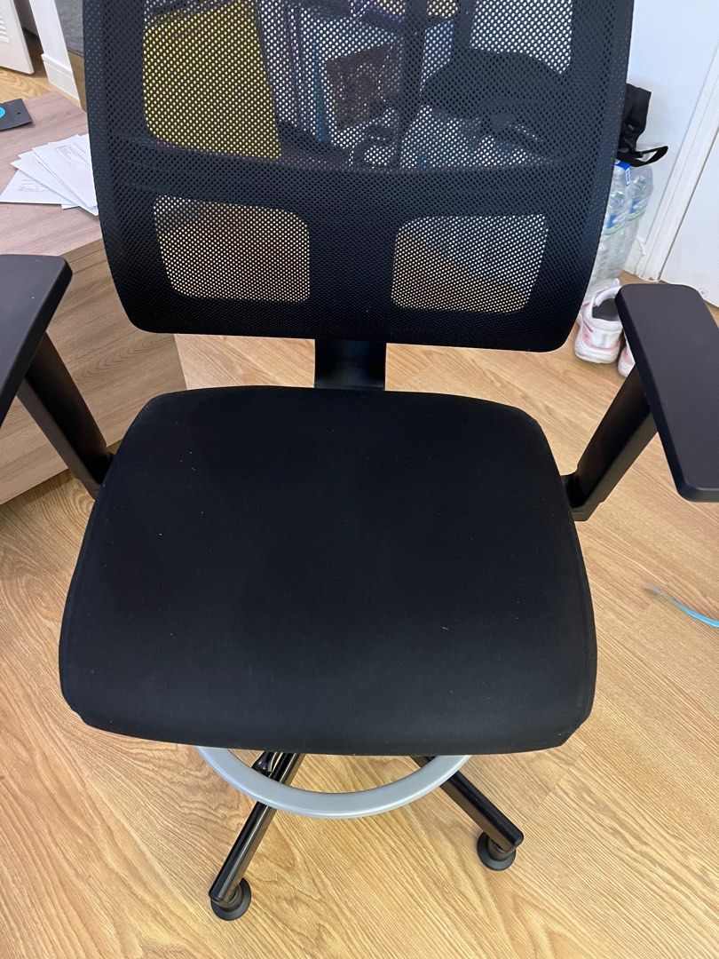 Garka swivel new arrivals chair