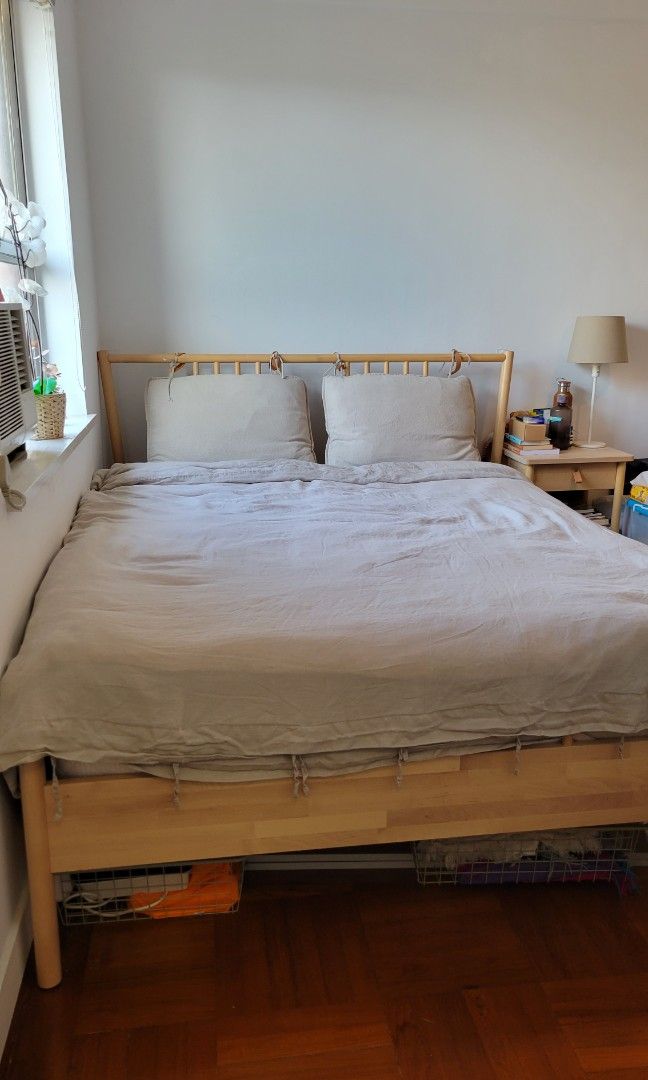 Ikea Wooden Bed Frame Queen Size (Bjorksnas Collection), 傢俬＆家居, 傢俬