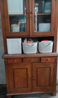 Lemari Dapur Bahan Jati