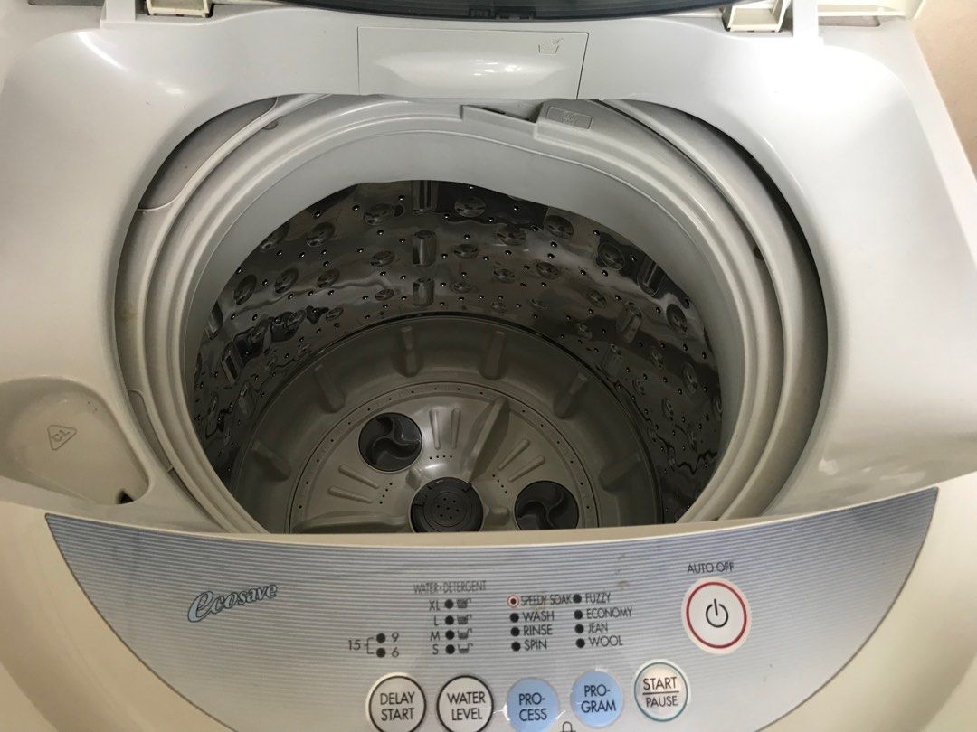 LG Fuzzy logic washing machine 6.5Kg, TV & Home Appliances, Washing