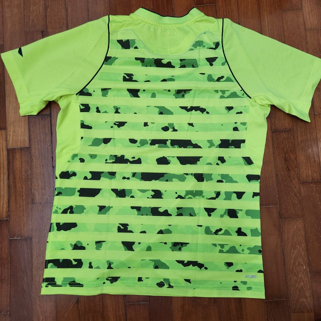 Li Ning badminton dri-fit T- Shirt, Men's Fashion, Activewear on