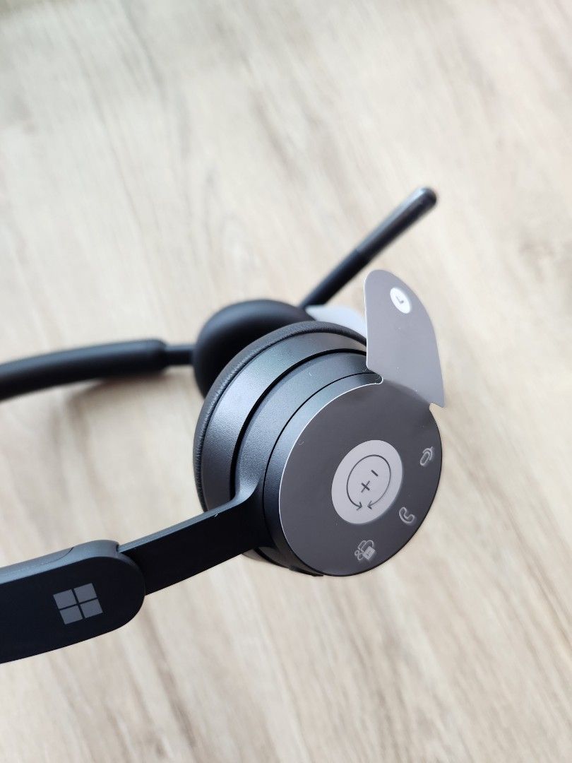 Microsoft Modern Wireless Headset / Bluetooth (Better than Jabra