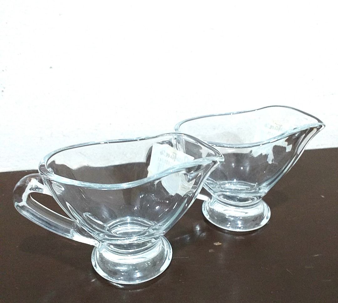 Set of 2 Rustan's mini pitchers (Category: Coffee & Tea Tableware) located in Pasig City. Submitted by tinyminimalist (Listing ID 1215019106, Image 1). Description: Mini pitchers from Rustan's. Unsure if this is glass or crystal. Unused with tag. With free lidded ceramic trinket holder..