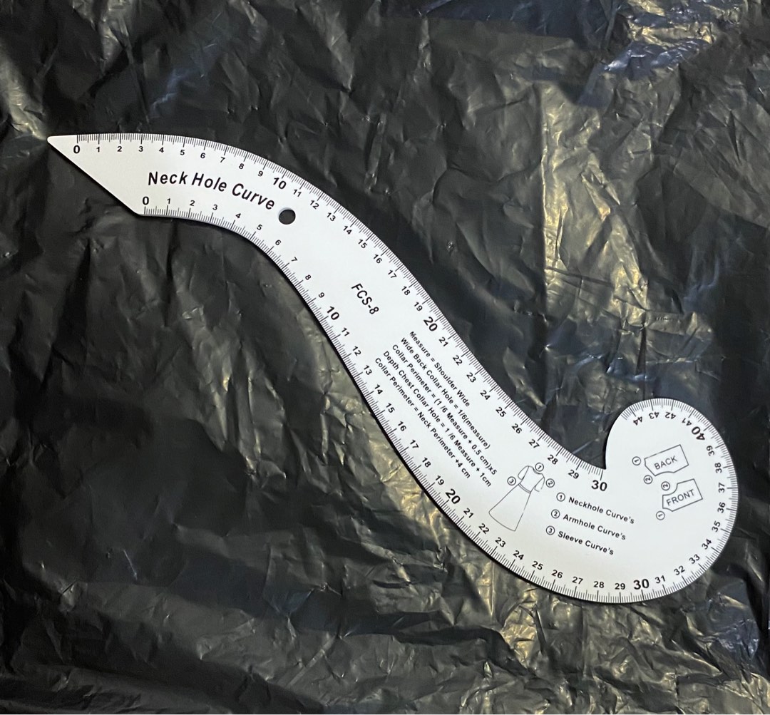 Neck hole curve (Tailor Ruler), Hobbies & Toys, Stationary & Craft ...
