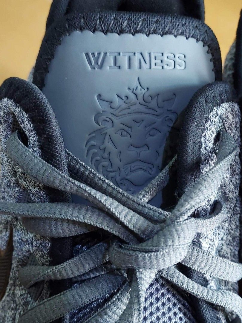 Lebron 330 deals shoes