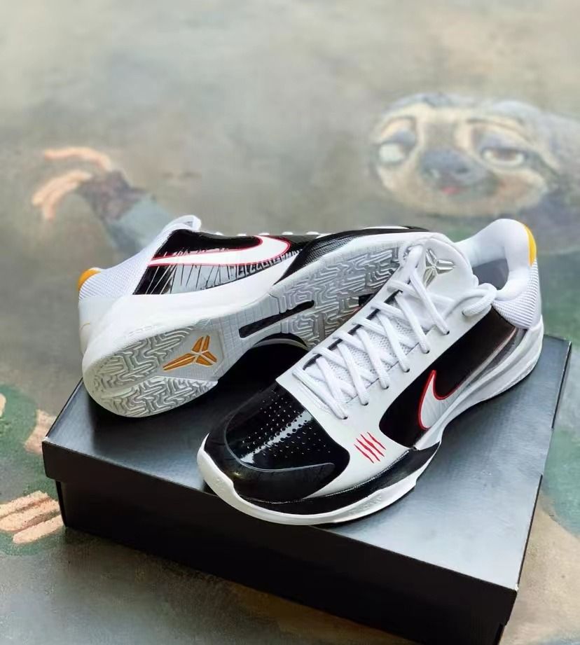 正規品はそれなりの価格 Nike Kobe 5 Protro Bruce Lee ALT | www ...
