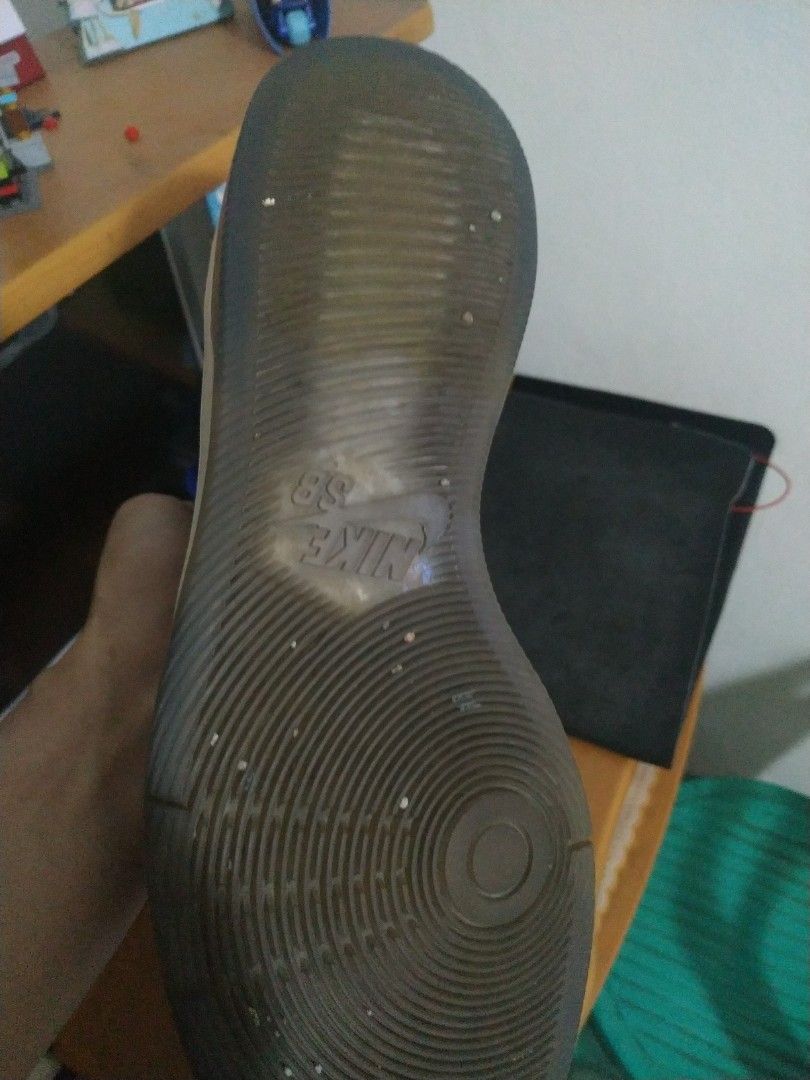 nike sb zoom dunk high elt qs