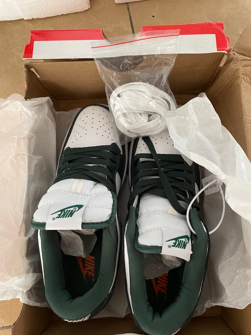 spartan nike dunks