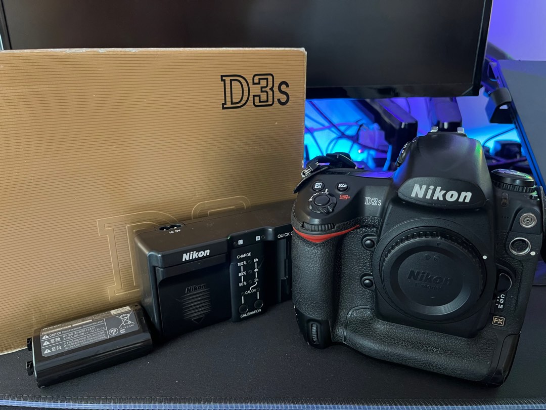 nikon 300w
