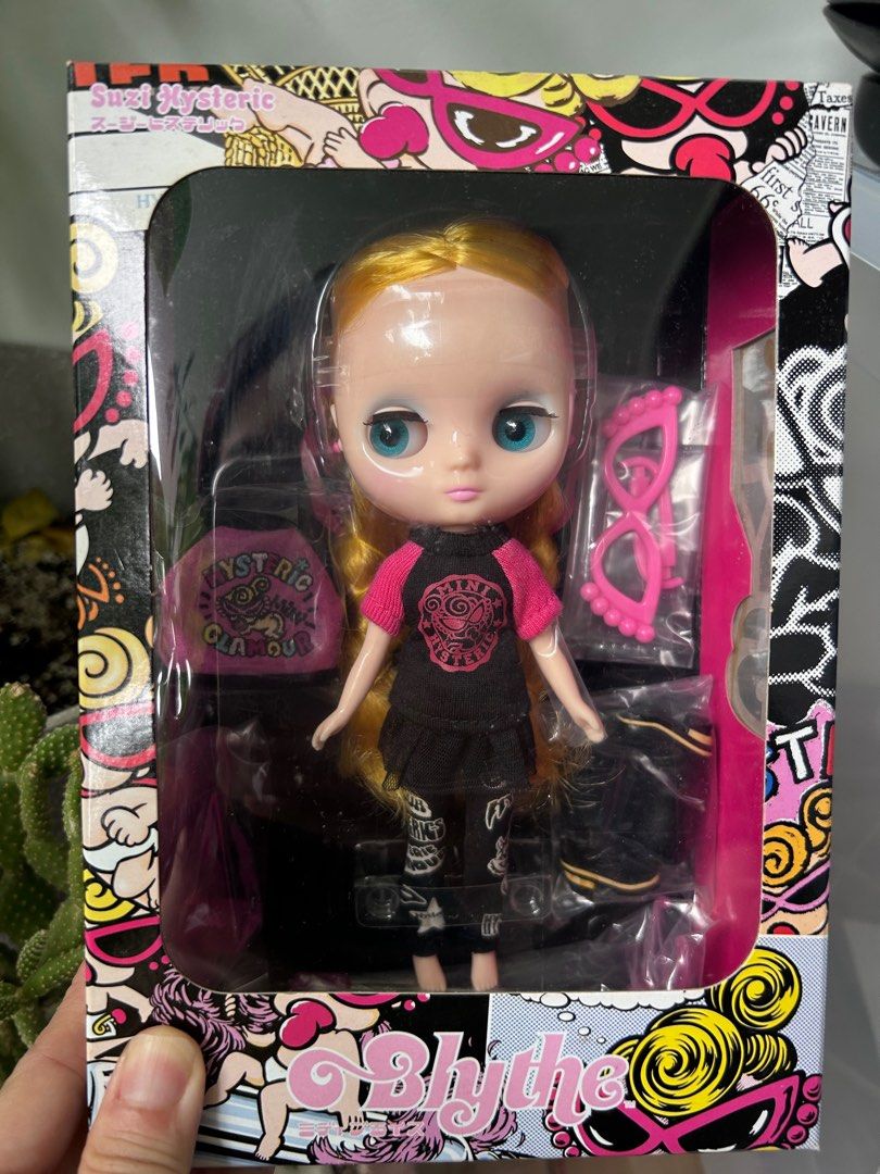 Nrfb Suzy hysteric middie blythe doll, Hobbies Toys, Toys