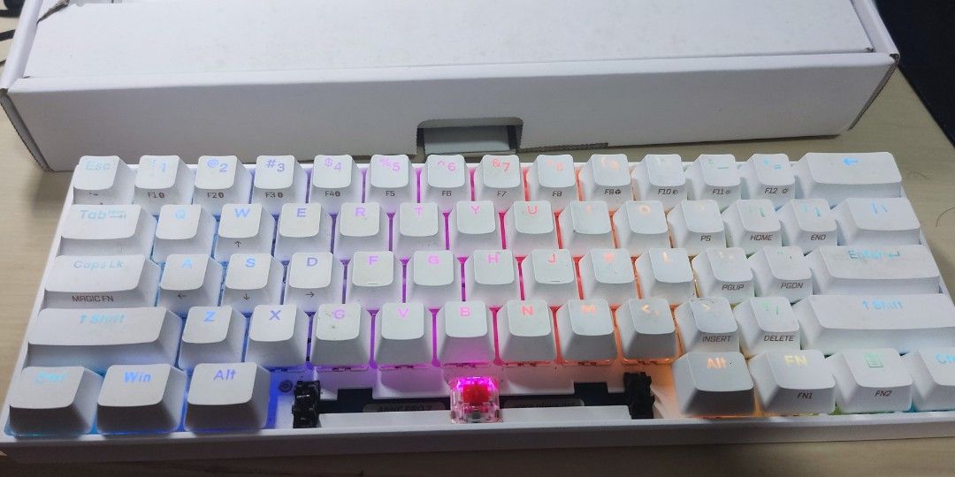 Obinslab Anne Pro 2 60 Percent White Gateron Red Switches, Computers &  Tech, Parts & Accessories, Computer Keyboard On Carousell