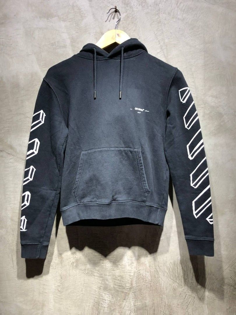 Off white hotsell 3d arrow hoodie