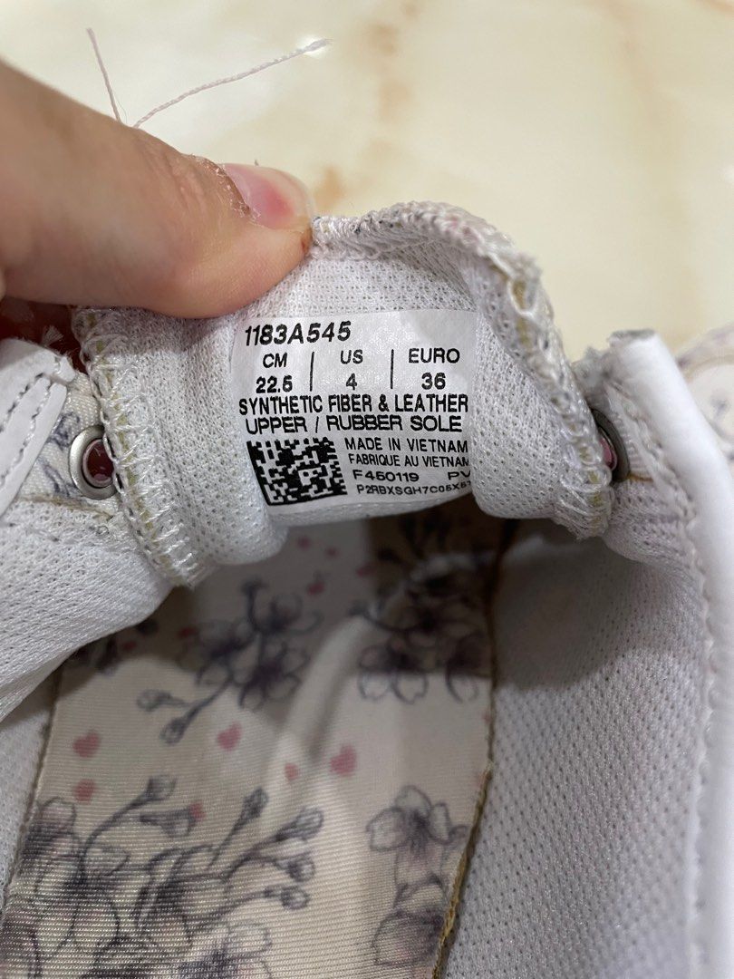 onitsuka tiger sakura limited edition