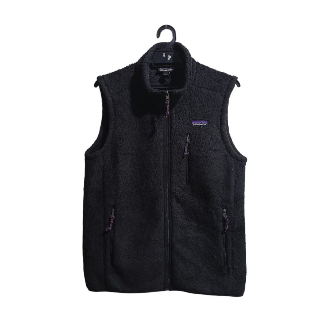 Patagonia vest, Men's Fashion, Coats, Jackets and Outerwear on Carousell