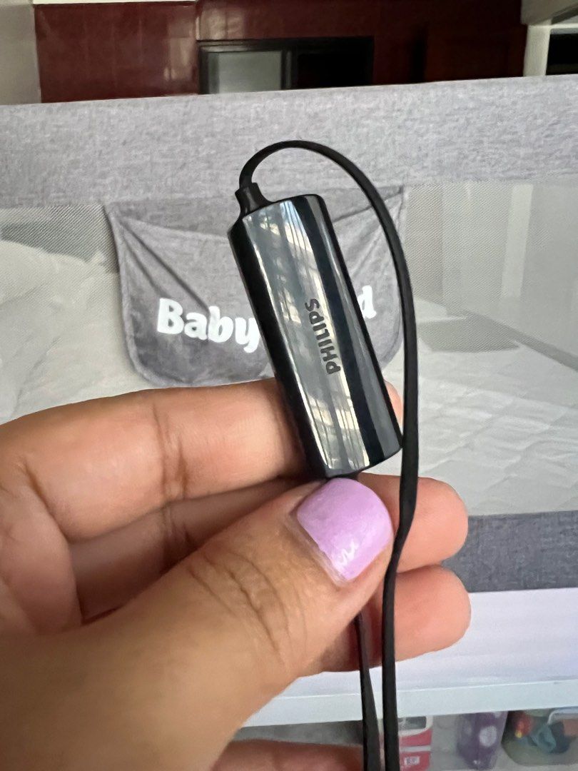 Philips wireless headset (Category: Headphones & Headsets) located in Quezon City. Submitted by MissusB (Listing ID 1214956389, Image 1). Description: Used twice. RFS Bought airpods. Fixed price. All must go sale.