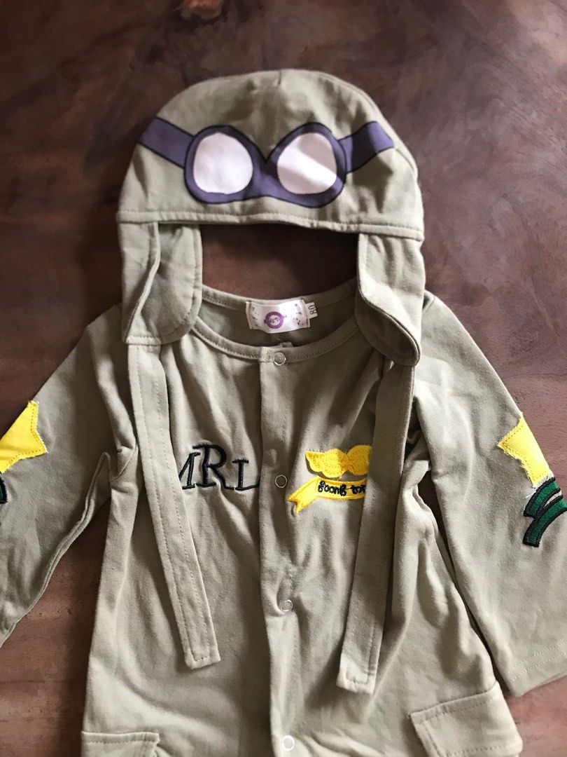 Pilot Costume (Category: Babies & Kids Fashion) located in Quezon City. Submitted by zeaee (Listing ID 1214979828, Image 2). Description: .