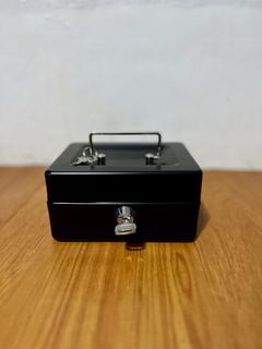 Portable Steel Small Lockable Cash Coin Money Security Safe Household Locker Coin Box