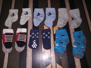 Preloved orig Jordan Socks 3 pairs and with new born socks