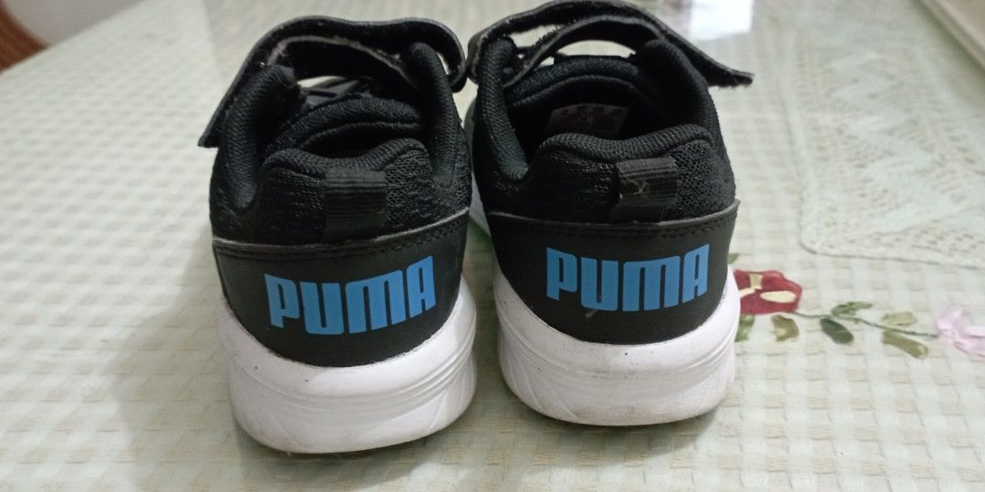 Puma kids Sportshoes size uk12 us13c