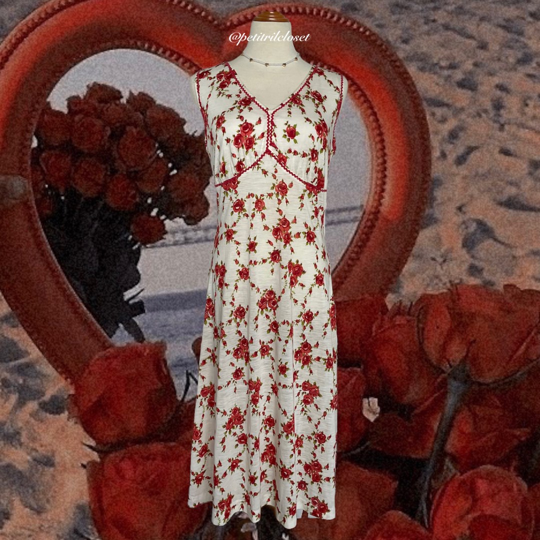 Red rose maxi dress online