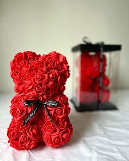 Rose bear Valentine’s Day