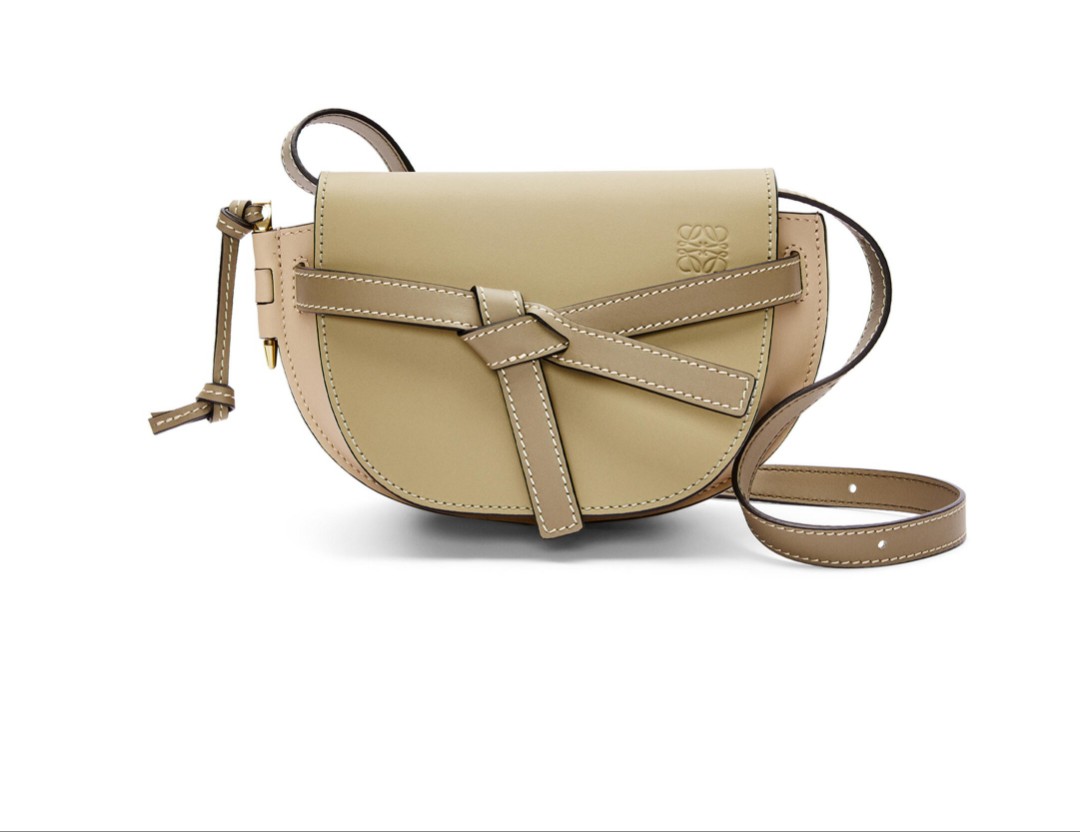 Loewe Small Gate Bag Smooth Calfskin in Tan/Pink – Coco Approved Studio