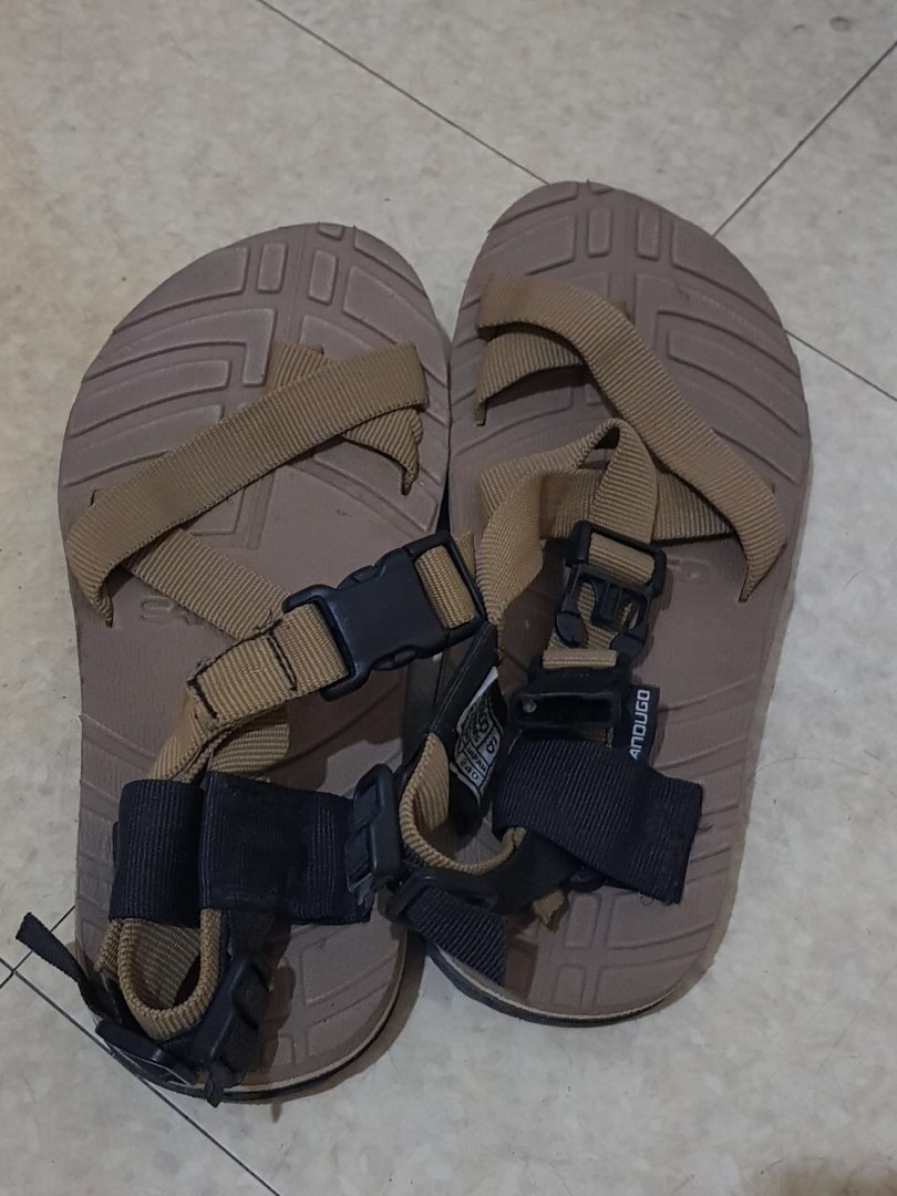 Sandugo Sandals on Carousell