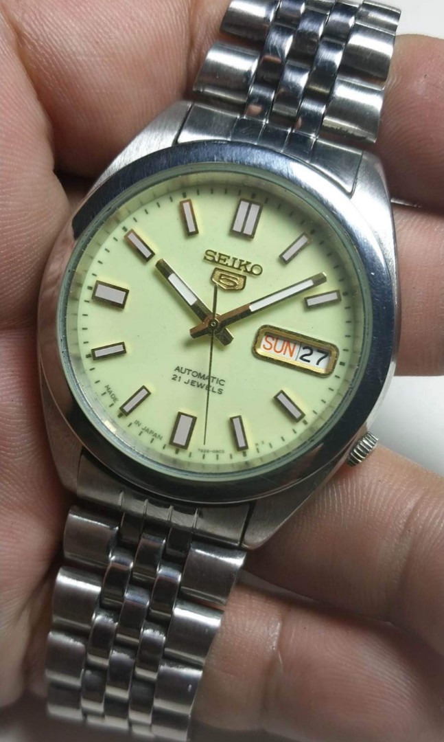 Seiko 7S26, Men's Fashion, Watches & Accessories, Watches on Carousell