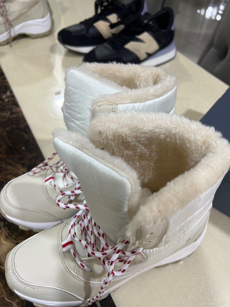 Snow Boots Size 34, Women's Fashion, Footwear, Boots on Carousell