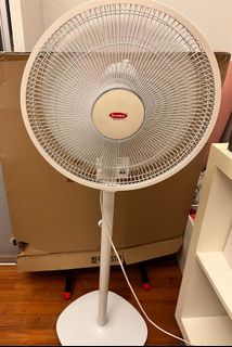 (Category: ) located in . Submitted by tmtmjj (Listing ID 1215042270, Image 1). Description: .