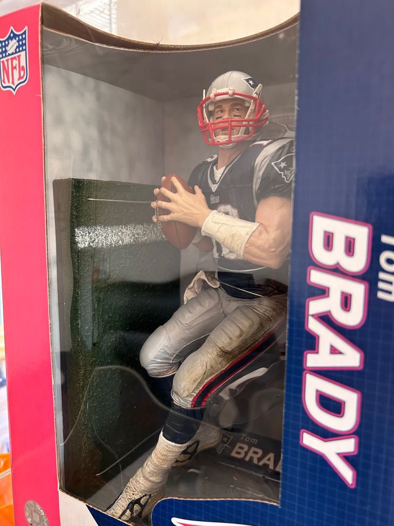 McFarlane Toys 2005 Tom Brady Series 11 NFL Action Figure