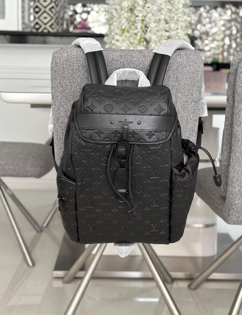 Louis Vuitton Monogram Shadow Trekking Backpack - Black Backpacks, Bags -  LOU711417