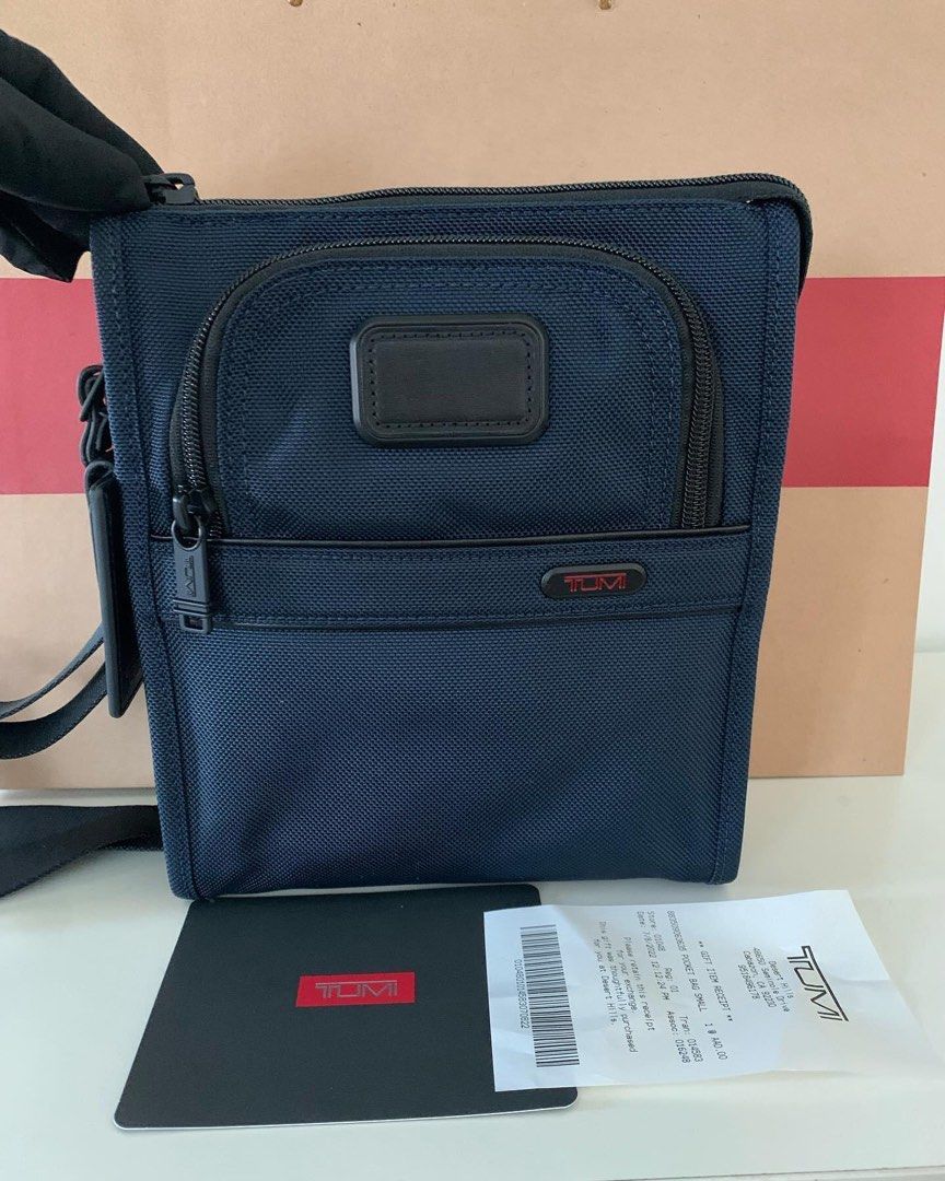 Tumi pocket bag small outlet