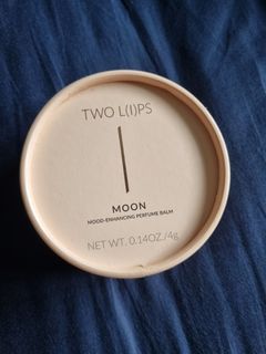 Two Lips Moon Perfume