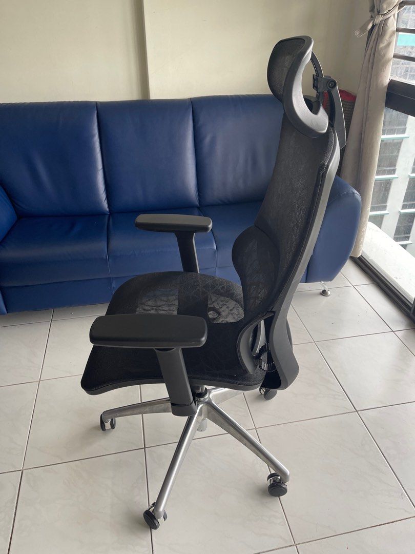 UMD full mesh ergonomic office chair, Furniture & Home Living