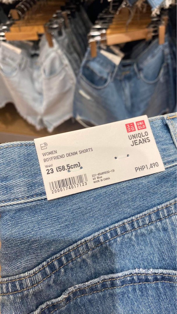 Uniqlo boyfriend denim shorts, Women's Fashion, Bottoms, Shorts on