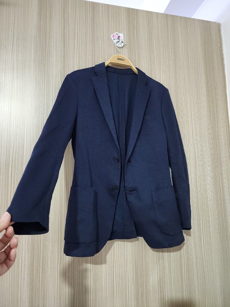 Uniqlo blue blazer hotsell