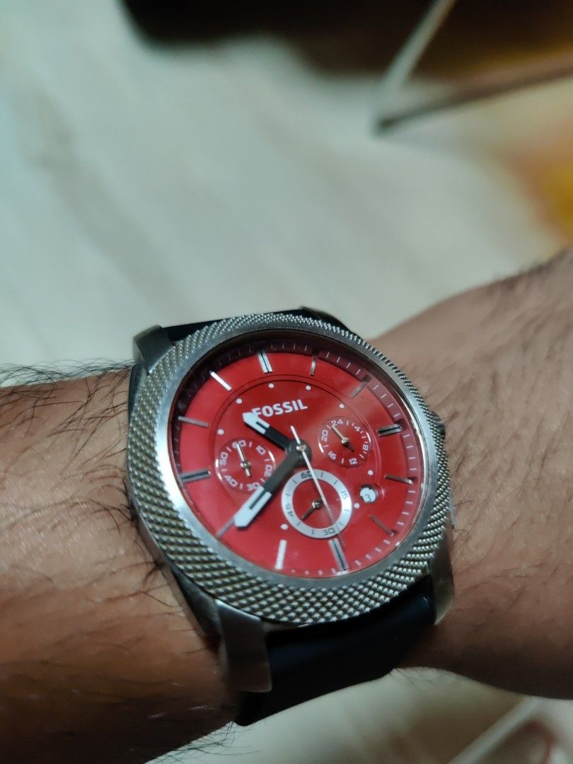 Red fossil watch online