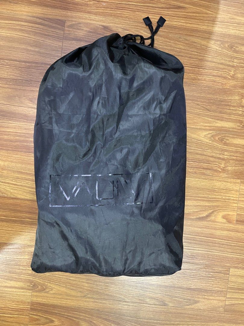 Vaulv Shoe Duffle Bag on Carousell