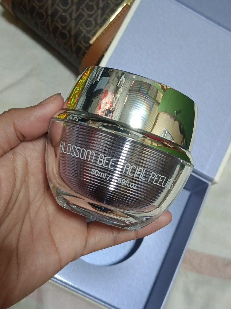 Venofye blossom bee facial peeling, Beauty & Personal Care, Face, Face
