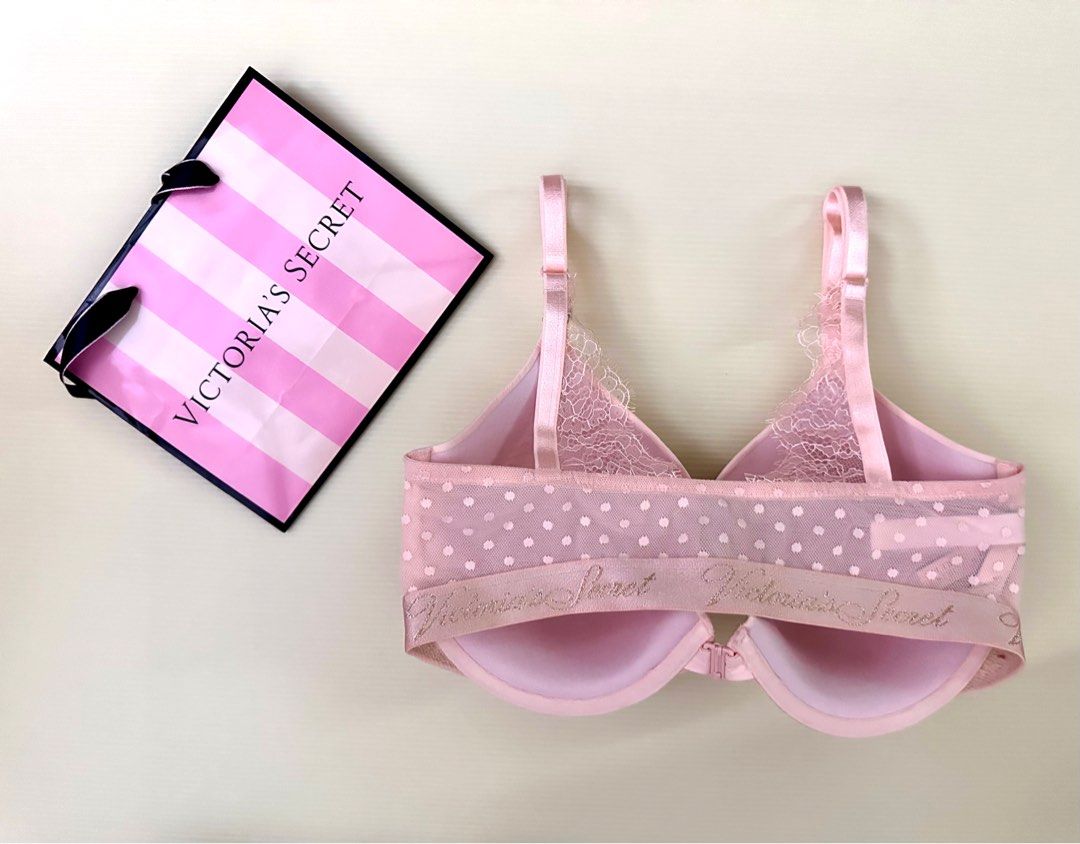 Victoria's Secret Pink T-shirt Lined Coverage Bra, Women's Fashion, New  Undergarments & Loungewear on Carousell