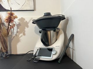 Vorwerk Thermomix TM6 with Accessories and Travel Bag