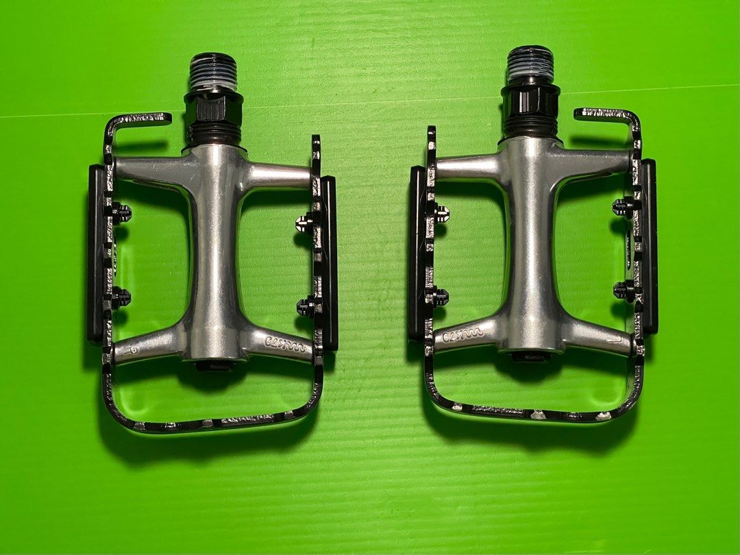 Wellgo M 20 pedals Sports Equipment Bicycles Parts Parts