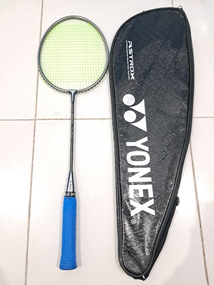 バドミントンラケット【中古】 YONEX カーボネックス8 ちょろ DX