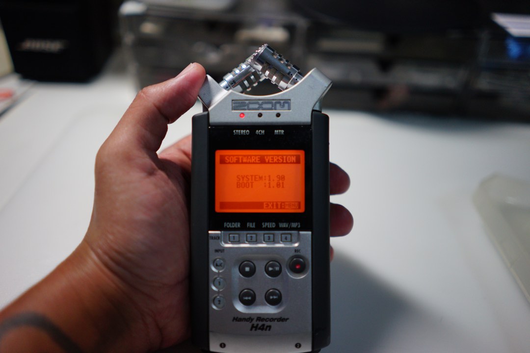 Zoom H4N, Audio, Other Audio Equipment on Carousell